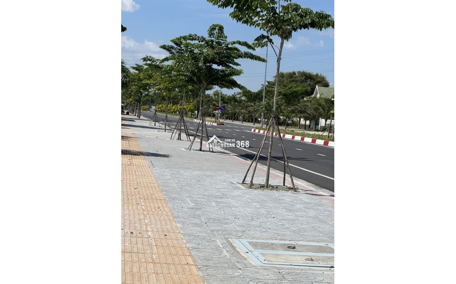 (Chính chủ) Cần bán gấp đất mặt tiền đường Trường Chinh (đường 81)